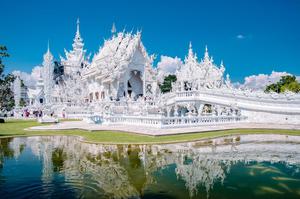 Chùa Wat Rong Khung, ngôi chùa “độc nhất vô nhị” với tông màu trắng “độc tôn”