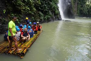 Đoàn tour Philippines ngày 5/1/2018