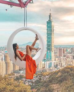 Tòa tháp Taipei 101 cao nhất Châu Á “chơi lớn” giảm giá cực mạnh chưa từng có trong 15 năm qua