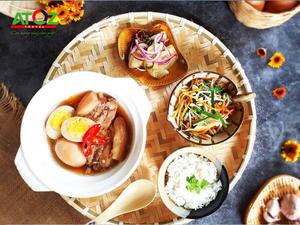 Cơm thịt kho tàu rưới nước sốt – tinh hoa ẩm thực Đài Loan