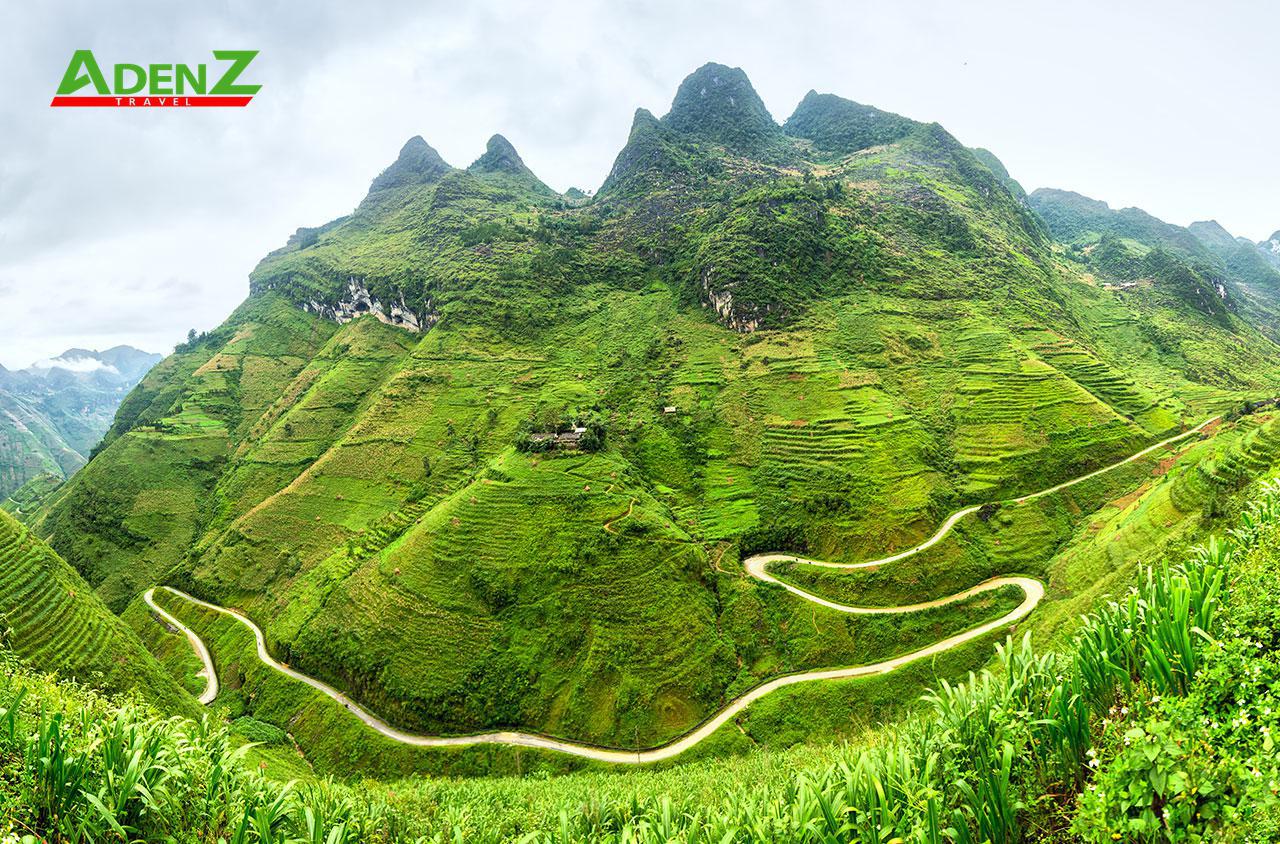 Tour du lịch HÀ GIANG 2022: QUẢN BẠ – CAO NGUYÊN ĐÁ ĐỒNG VĂN – CỘT CỜ LŨNG CÚ – ĐÈO MÃ PÍ LÈNG – DU THUYỀN SÔNG NHO QUẾ