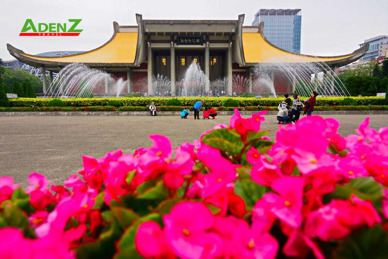 Tháp Canton và khu trung tâm hiện đại của Quảng Châu.