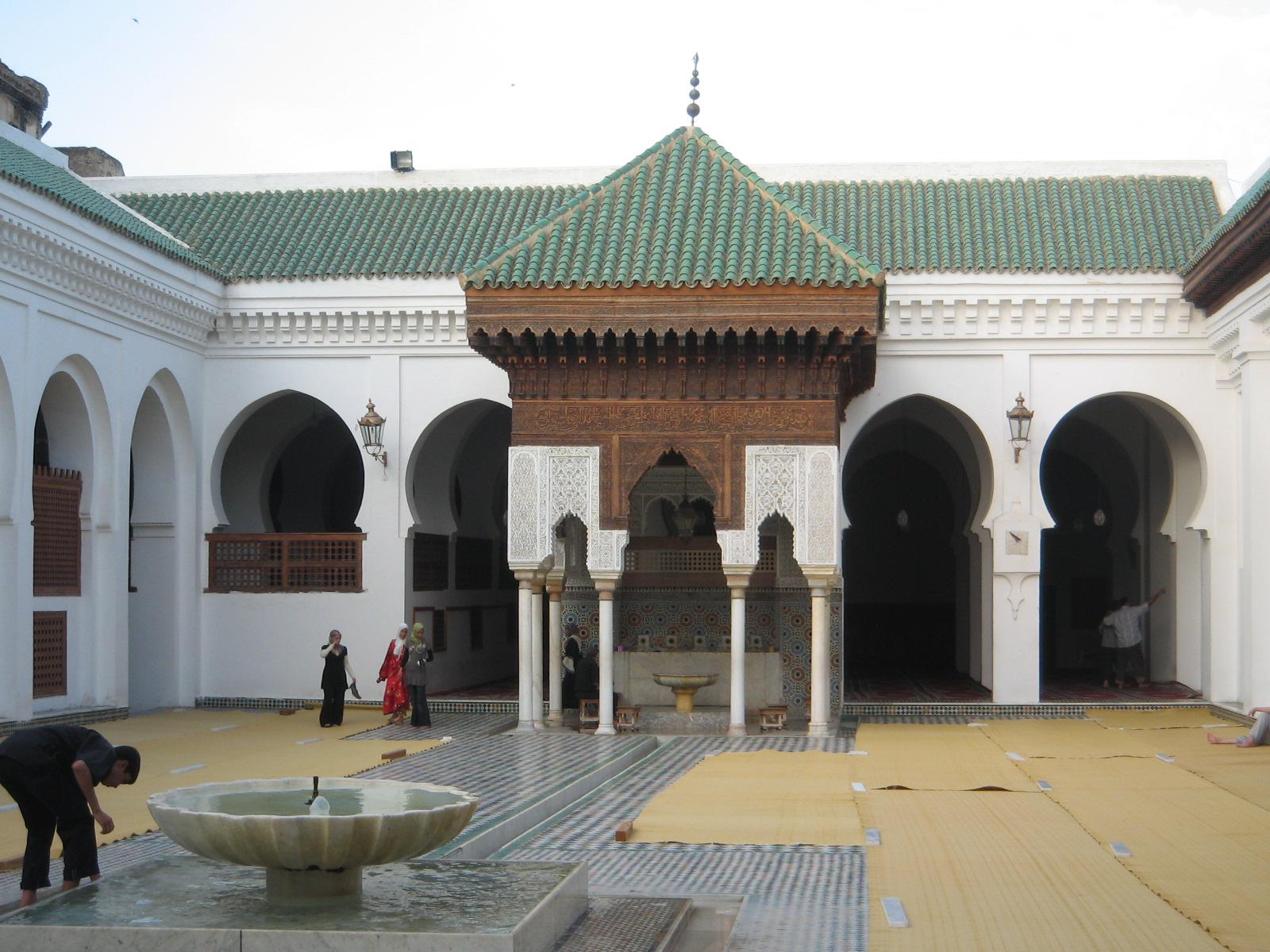 TOUR DU LỊCH MA RỐC VÀ QATAR TUYẾN CASABLANCA – RABAT – TANGIER – TETOUAN – CHEFCHAOUEN – FES – IFRANE – BENI MELLAL – MARRAKECH – DOHA