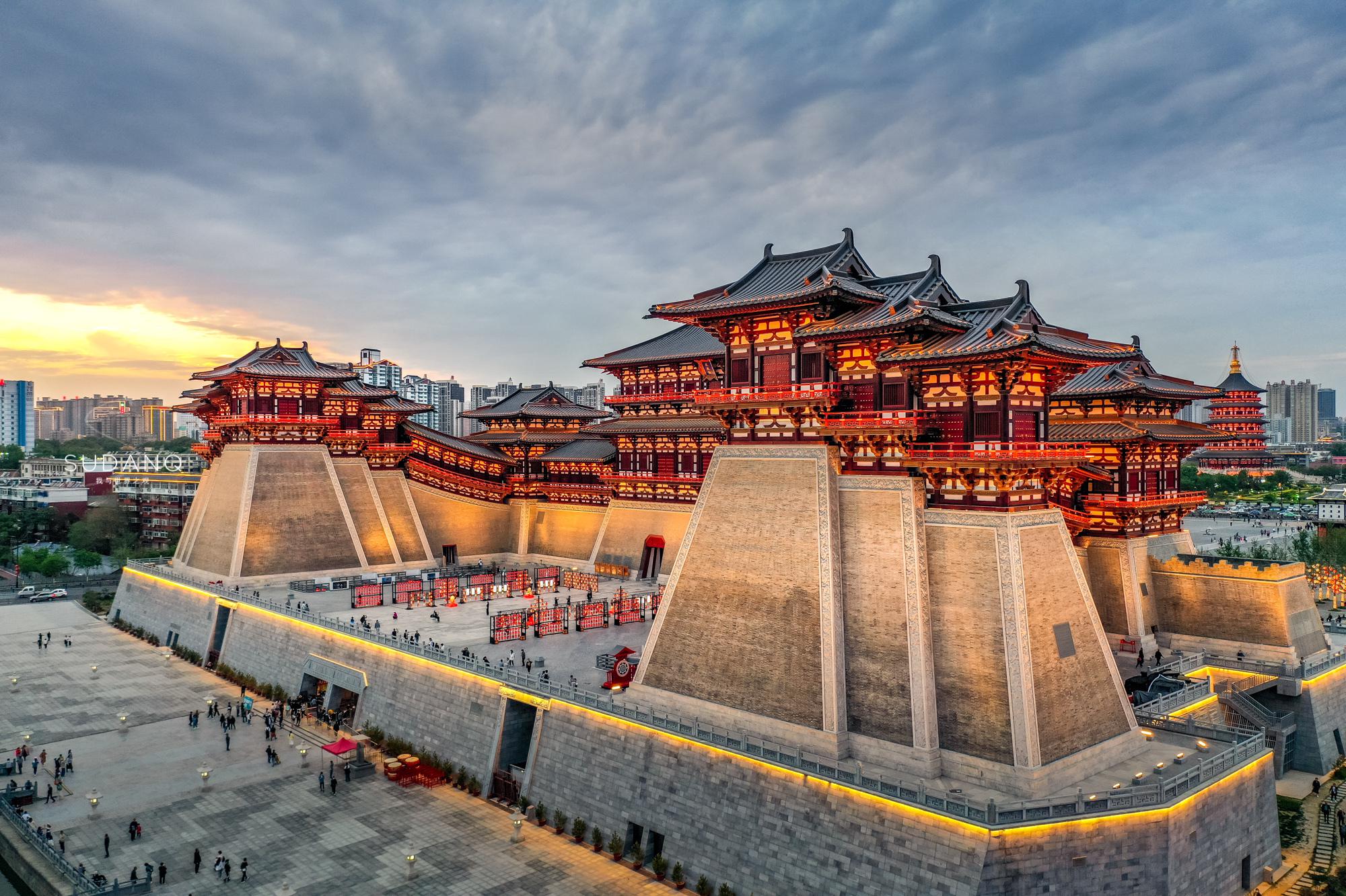 TOUR DU LỊCH TRUNG QUỐC TUYẾN TRỊNH CHÂU - KHAI PHONG - ĐĂNG PHONG  -   LẠC DƯƠNG -  TÂY AN
