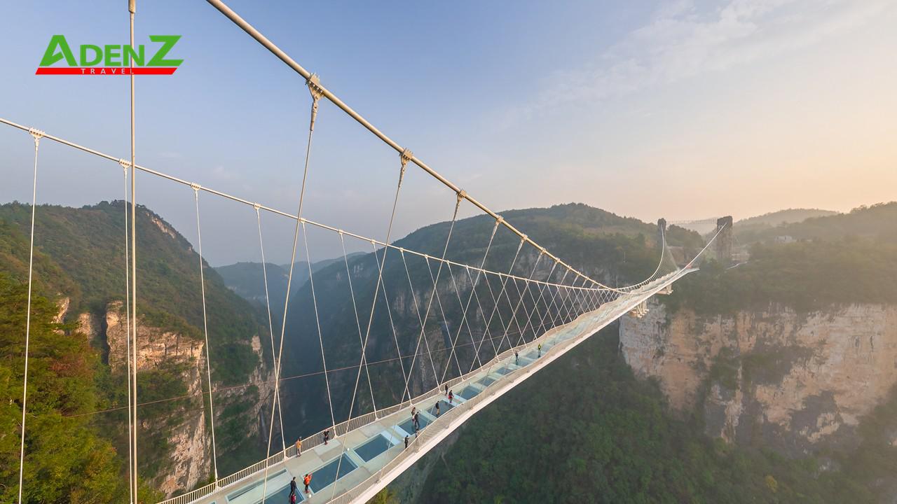 TOUR DU LỊCH TRUNG QUỐC TUYẾN TRƯƠNG GIA GIỚI - PHƯỢNG HOÀNG CỔ TRẤN 6N5Đ