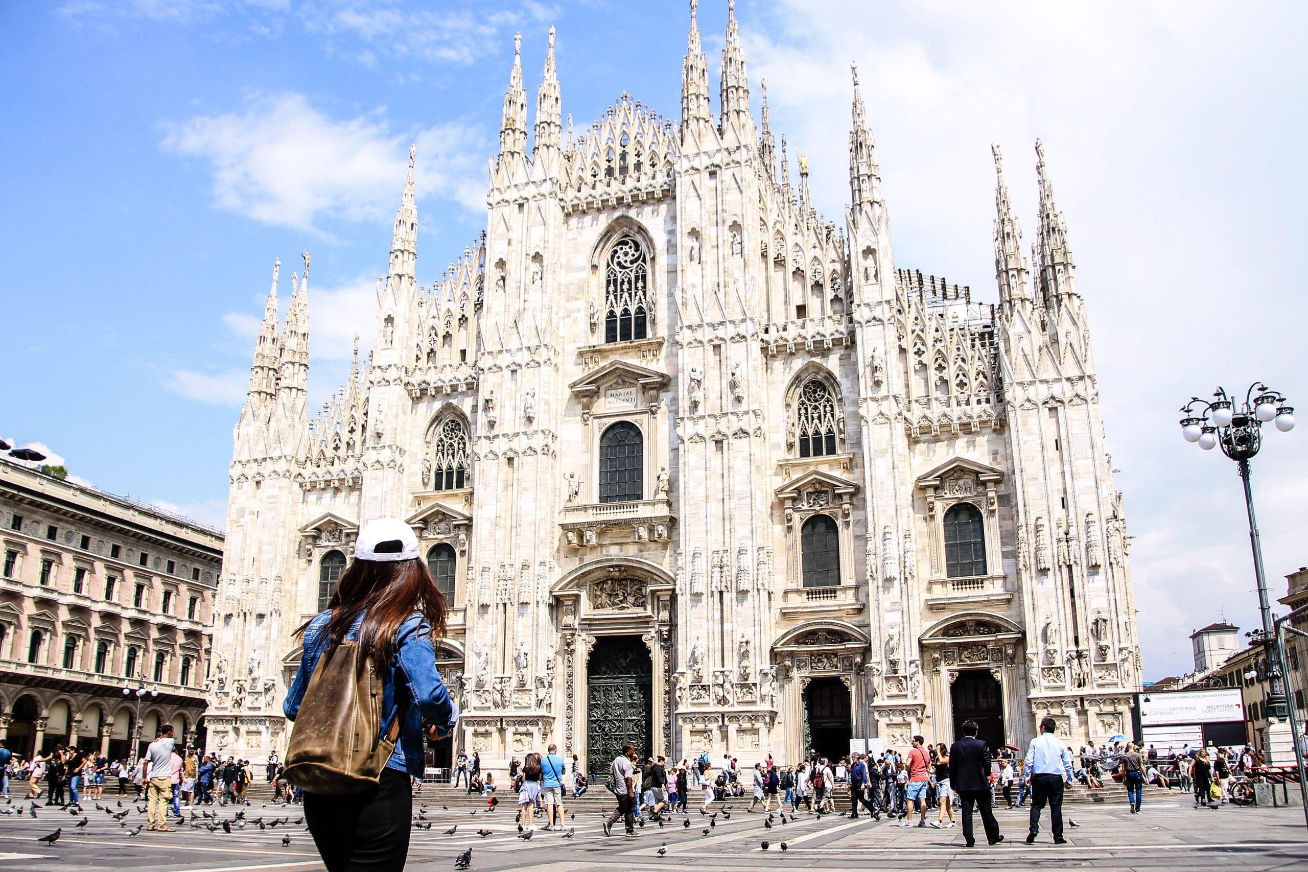 TOUR DU LỊCH CHÂU ÂU 6 NƯỚC Ý - THỤY SĨ - PHÁP - BỈ - HÀ LAN - ĐỨC