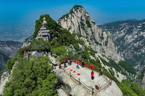 TOUR DU LỊCH TRUNG QUỐC TUYẾN KHAI PHONG - LẠC DƯƠNG - HOA SƠN - TÂY AN